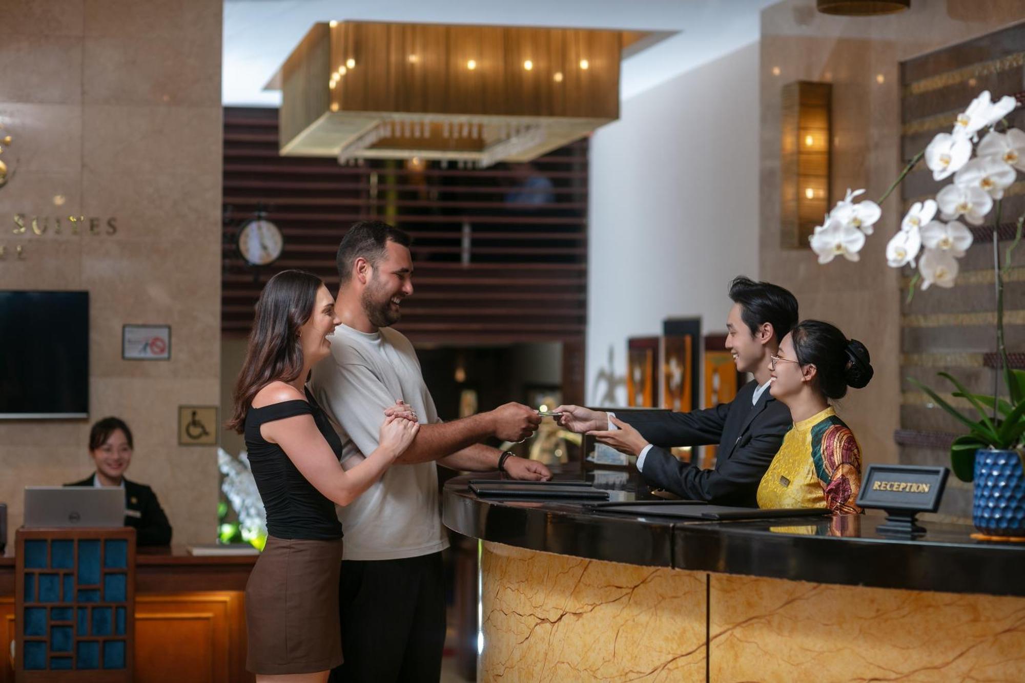 Oriental Suites Hotel & Spa Hanoi Dış mekan fotoğraf